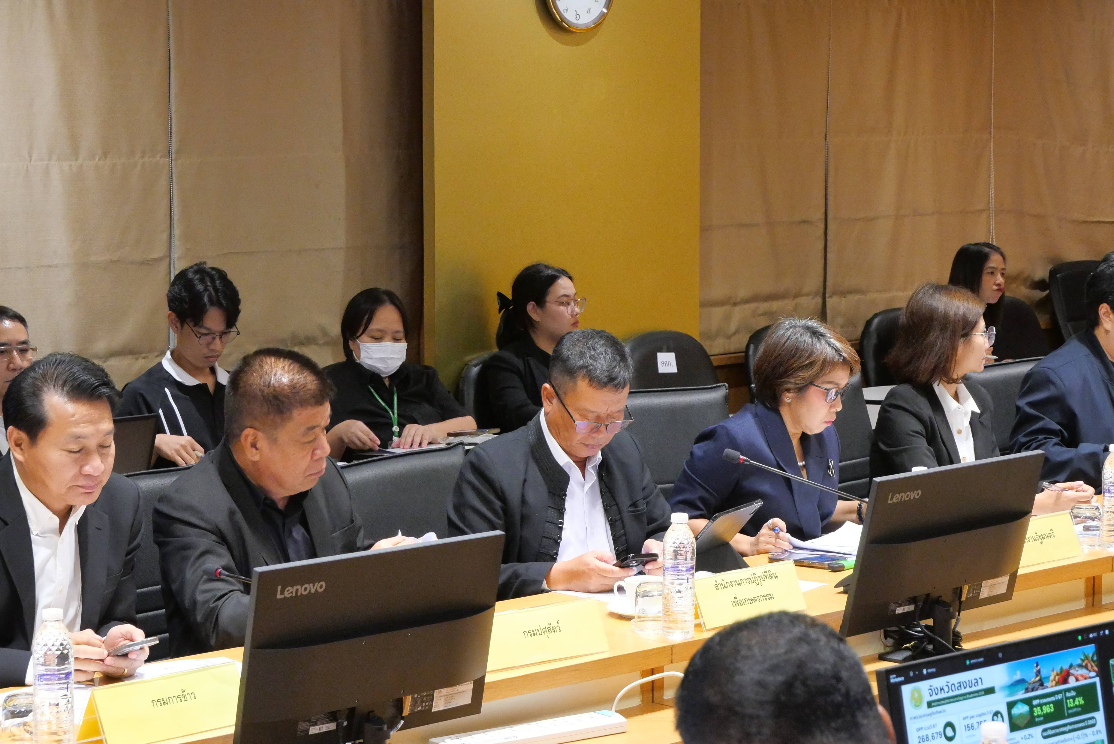 title - รองเลขาธิการ ส.ป.ก. ประชุมเตรียมความพร้อมในการสนับสนุนการประชุมคณะรัฐมนตรีอย่างเป็นทางการนอกสถานที่ ครั้งที่ 1/2569 ณ จังหวัดสงขลา และติดตามการตรวจราชการกลุ่มจังหวัดภาคใต้ 